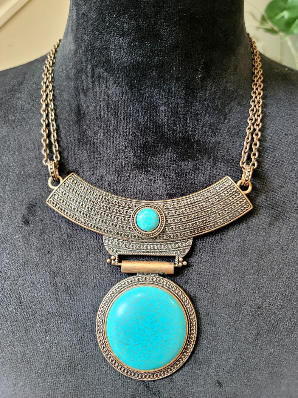 Antique Gold Tone Turquoise Cabochon Pendant Statement Necklace Boho Tribal